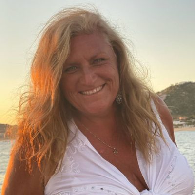 Melissa Sigler mindset coach for high achievers helping successful professionals get their SHIT together